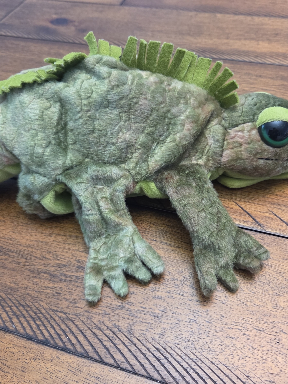 Caltoy Plush Puppet Green Lizard Gecko Iguana